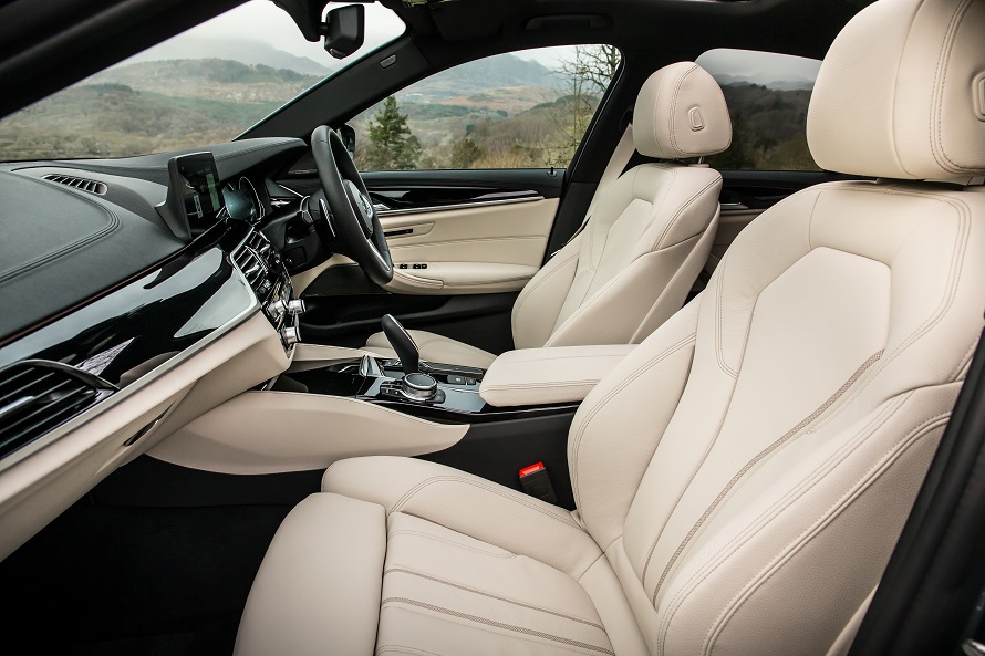 BMW 5 F10 Limousine Premium Car Design Tuning BMW 5 F10 Limousine Premium Car Design Tuning