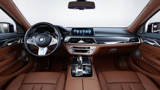 BMW 7 G11 / G12 Facelift M style Tuning 