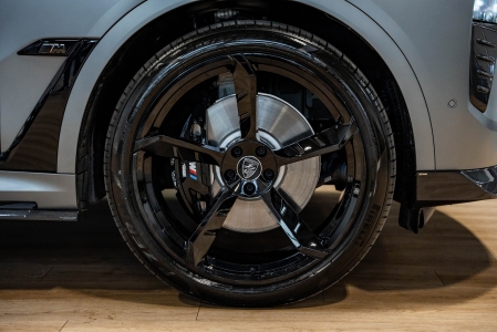 BMW X G07 X7 Larte Design Tuning 