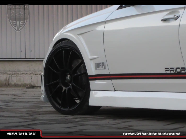 MERCEDES-BENZ CLS C219 Coupé Prior-Design Tuning 