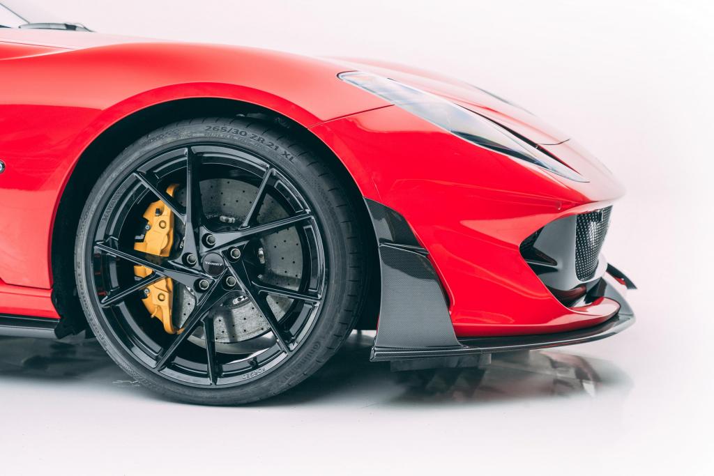 FERRARI 812 Superfast Coupe Mansory Tuning FERRARI 812 Superfast Coupe Mansory Tuning