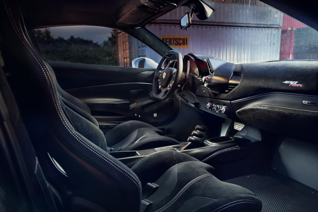 FERRARI 488 Pista Coupé/ Spider Novitec Rosso Tuning FERRARI 488 Pista Coupé/ Spider Novitec Rosso Tuning